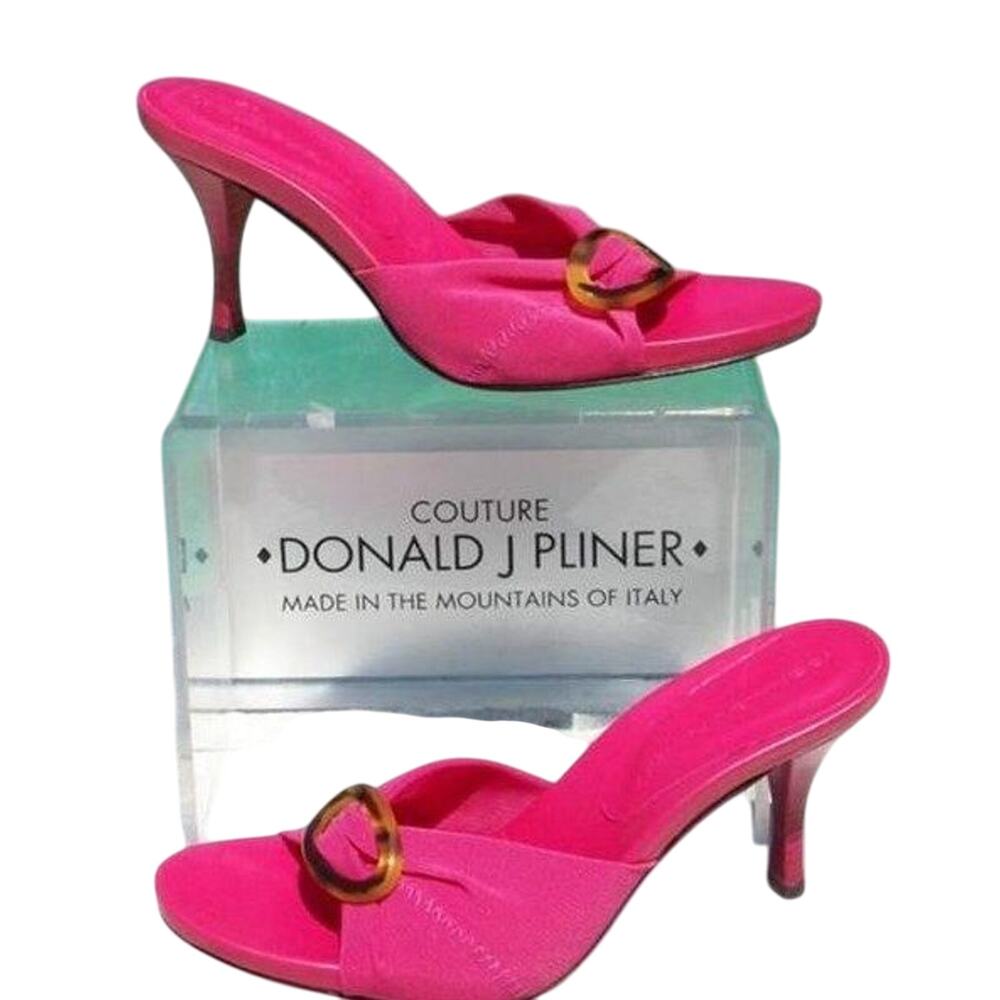 Donald Pliner Mesh Fuchsia Mesh Elastic Leather Shoe Tortoise Buckle NWT $225